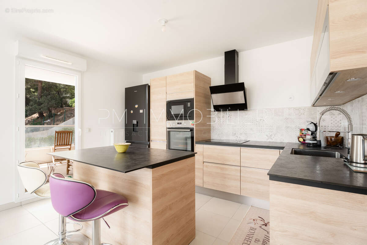 Appartement à MARSEILLE-13E
