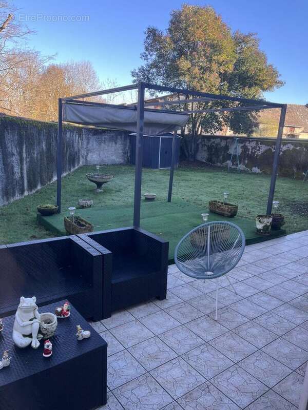 Maison 137 m² à Ossun  - photo 2