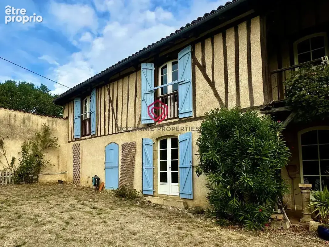 Magnifique maison rénovée au charme authentique à Miélan - photo 8