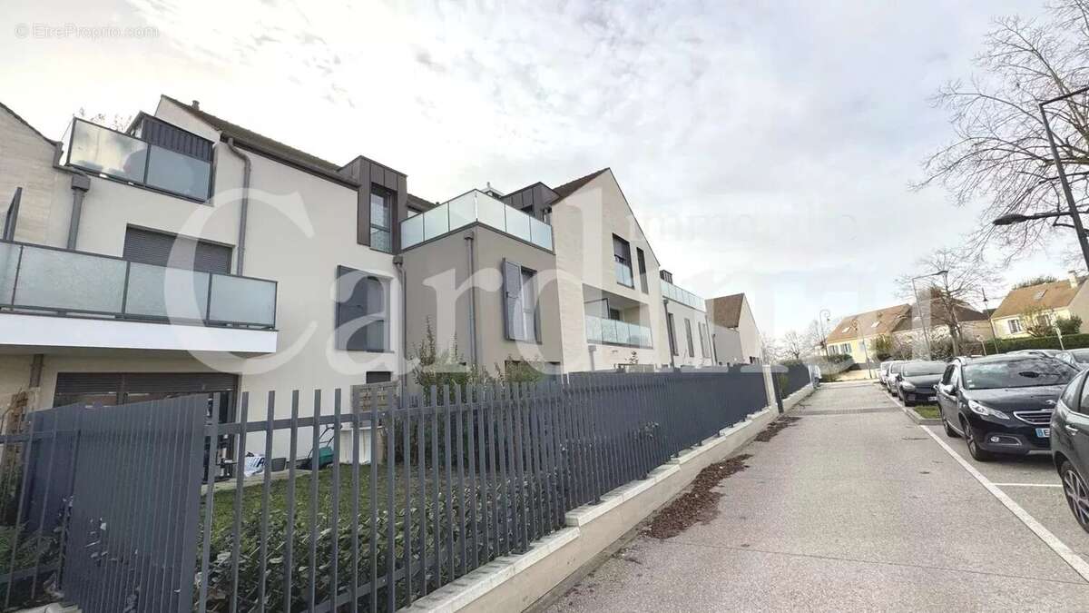 Appartement à NOISY-LE-ROI