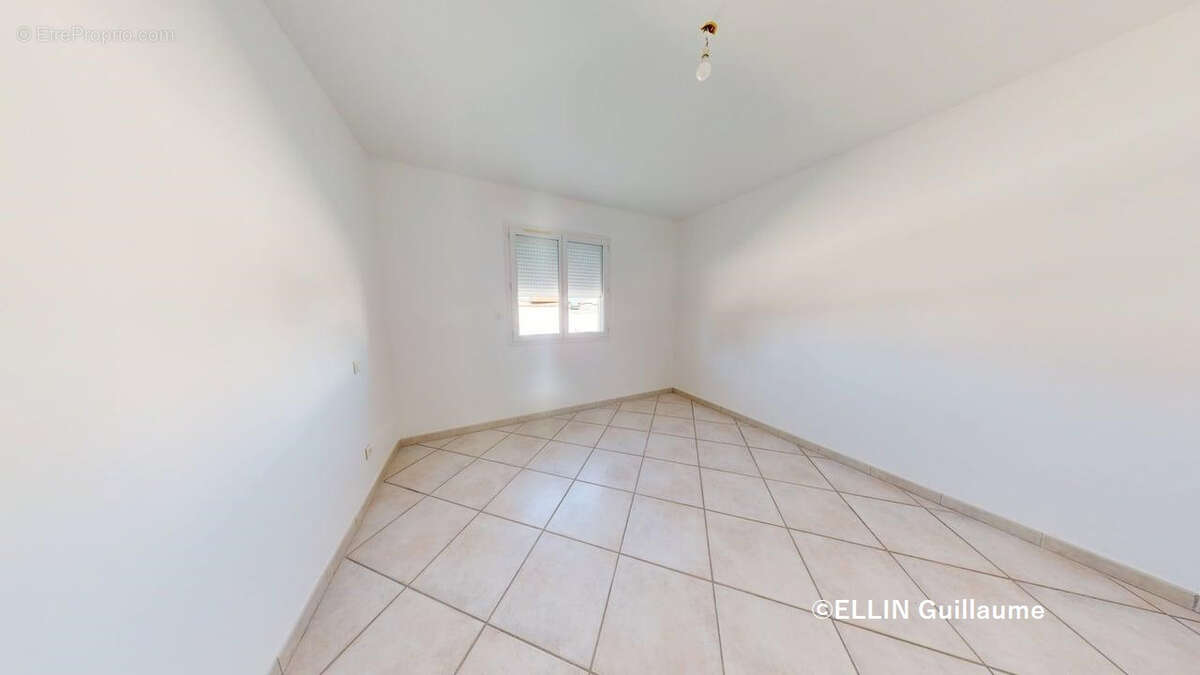 Proximité Perpignan grande maison 4 pièces 170 m2 - photo 5