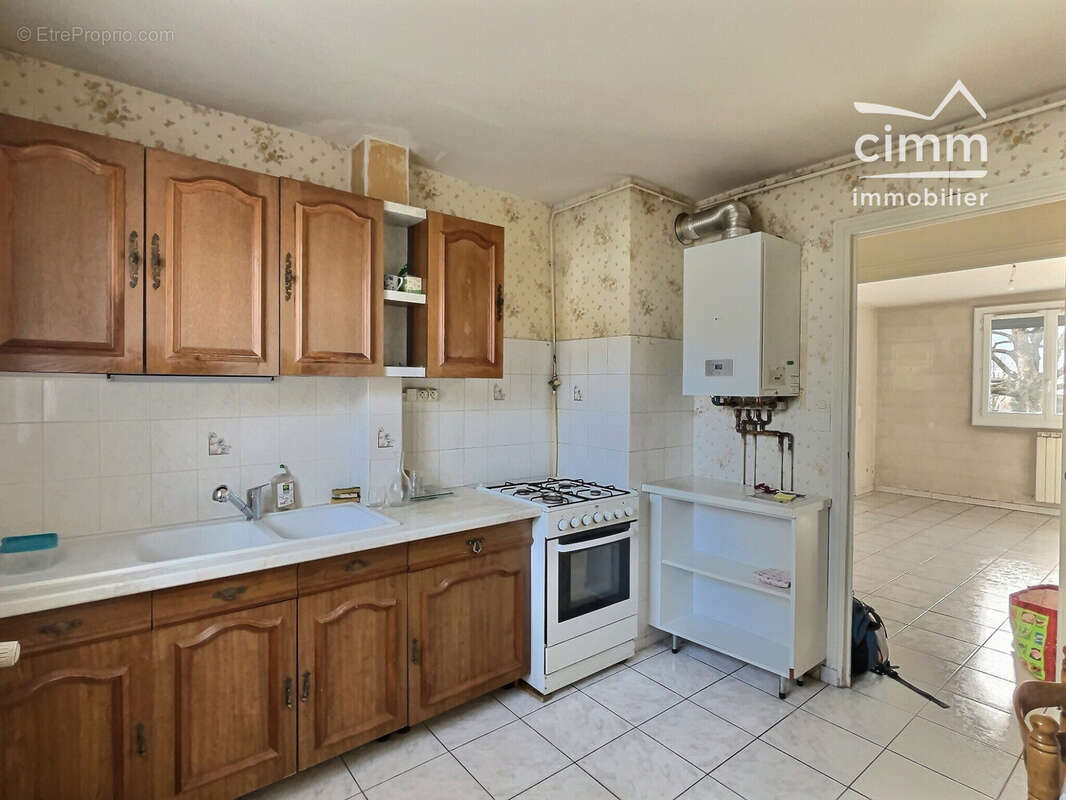 Appartement à FONTAINE