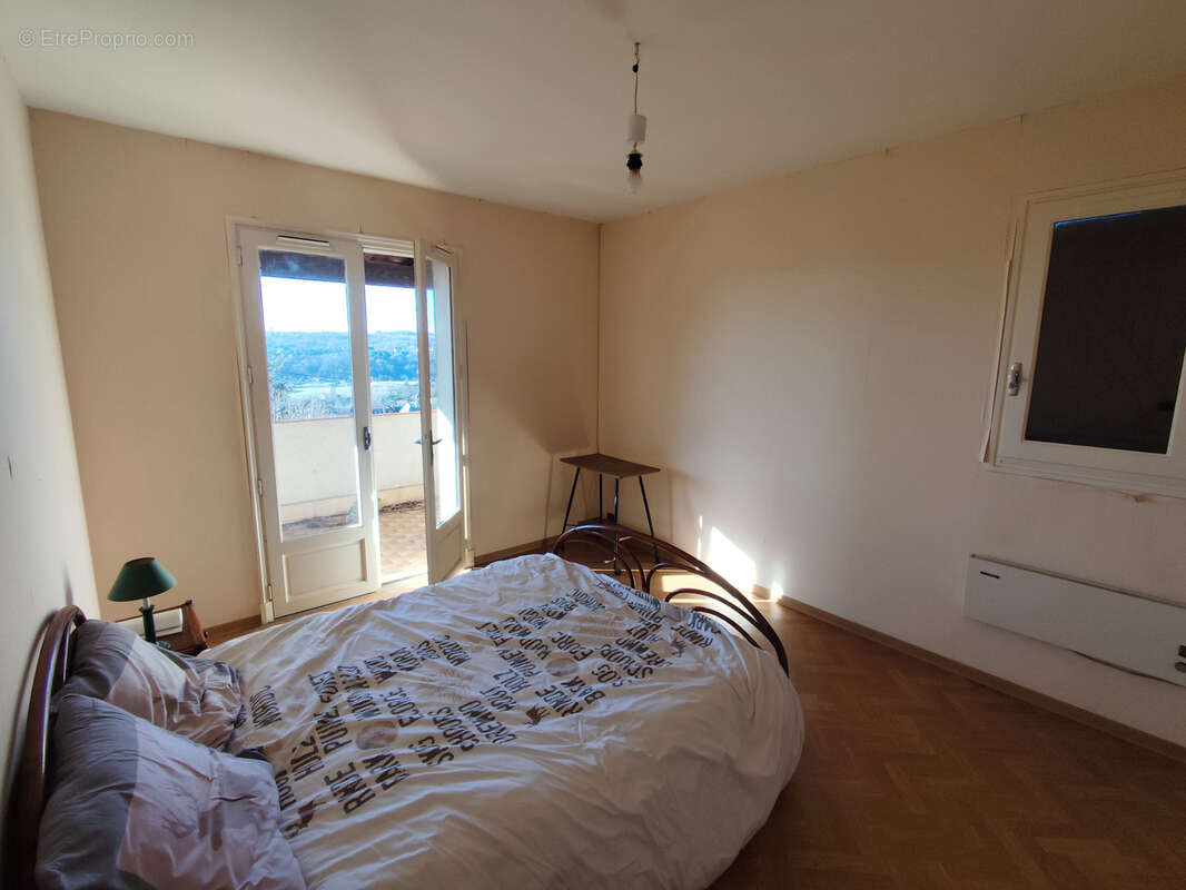 Maison à VILLEFRANCHE-DE-ROUERGUE