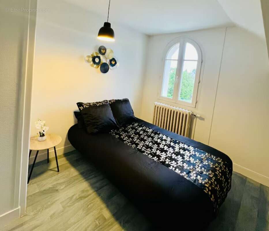 430 m² à Beauvais  - photo 6