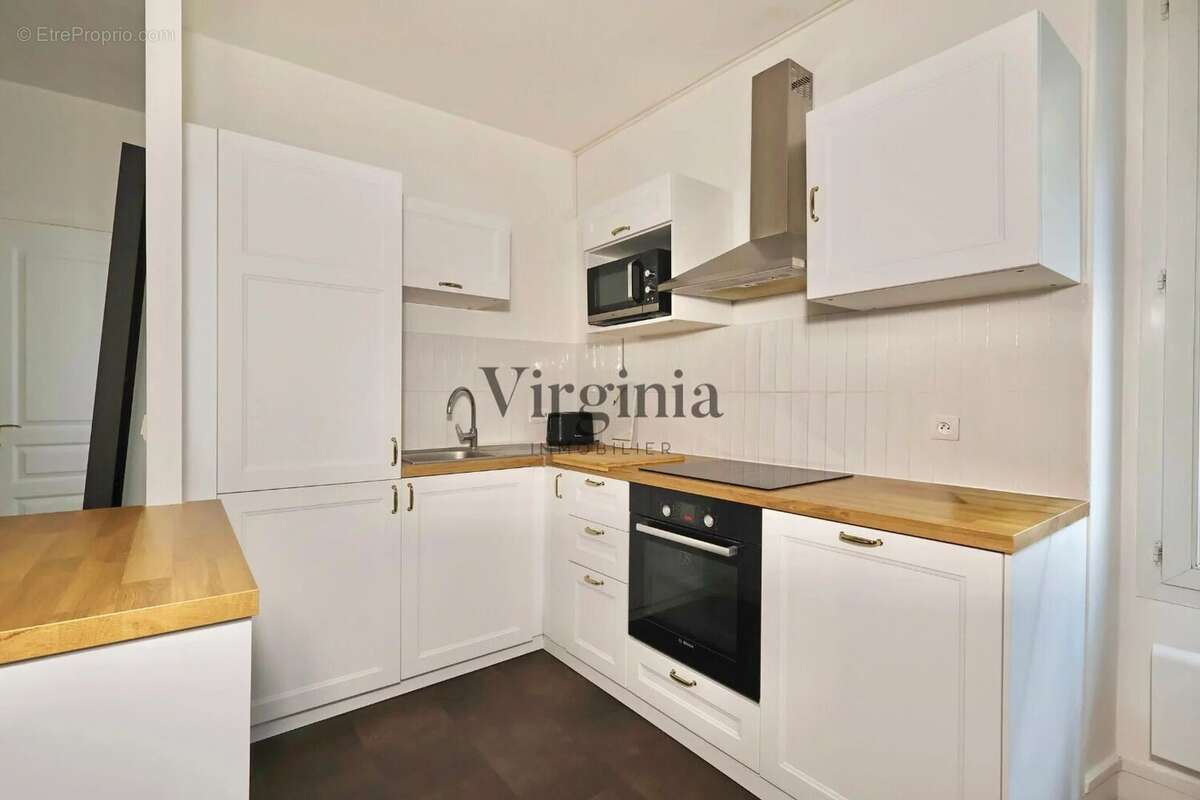 Appartement à CHARENTON-LE-PONT