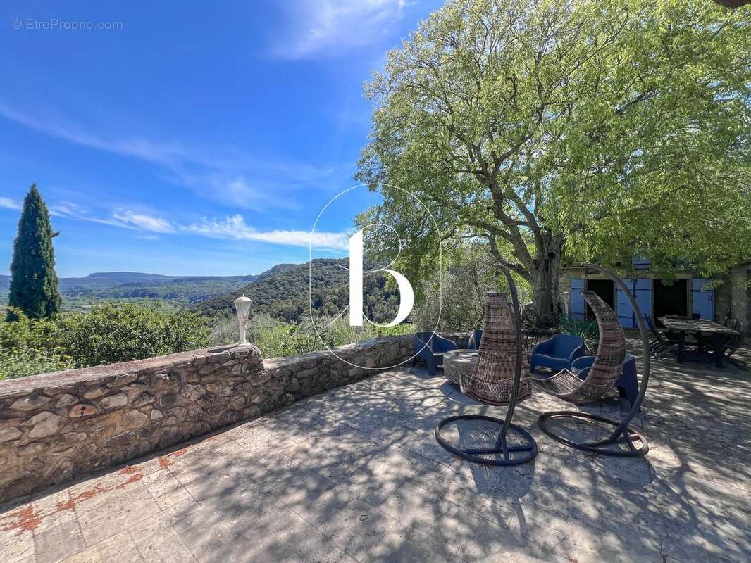 Propriété avec vue exceptionnelle - photo 10