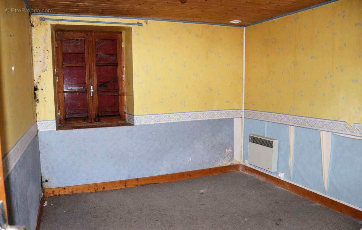 Maison à PRESSIGNAC