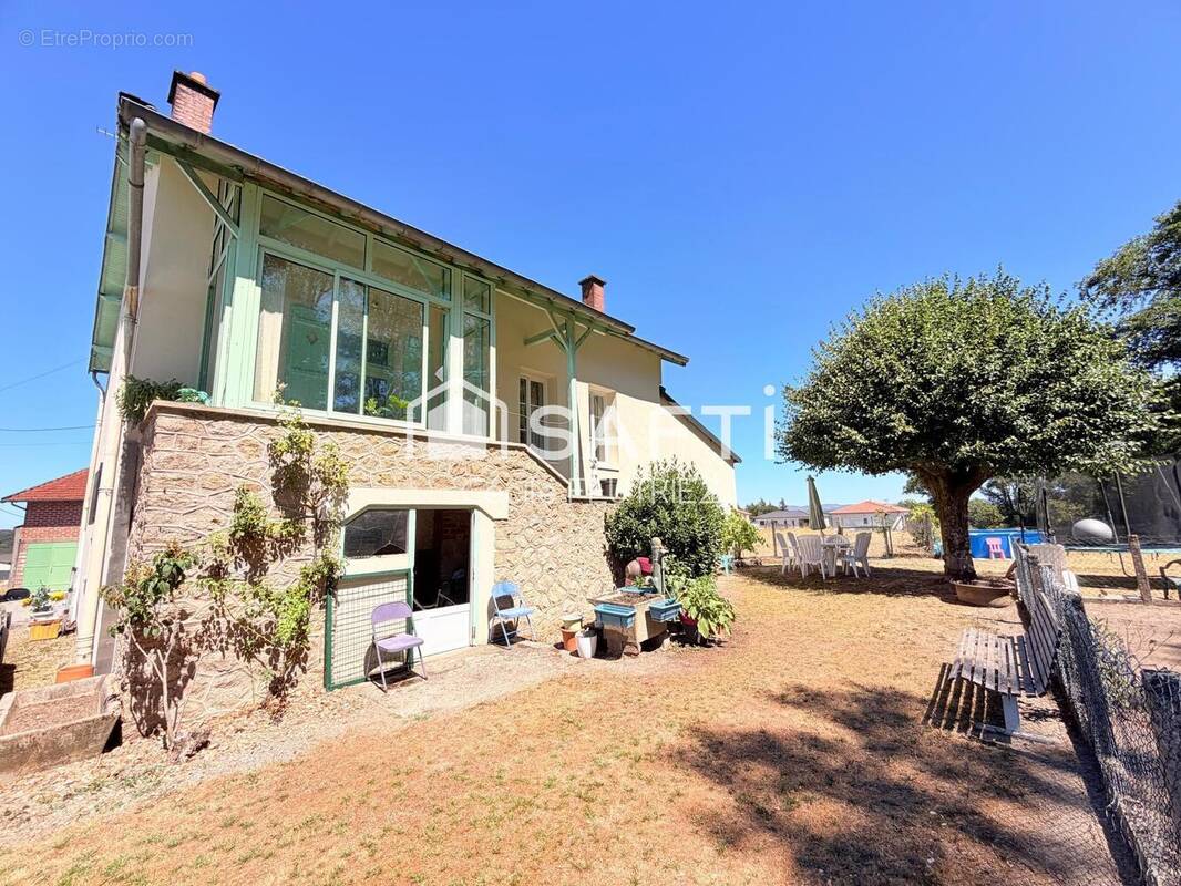 Photo 1 - Maison à SAINT-JUNIEN