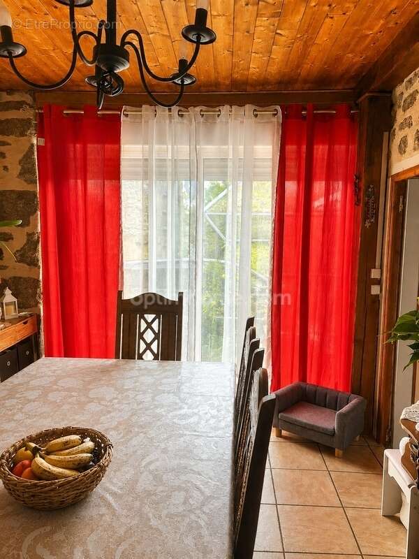 Maison à LEPINAS