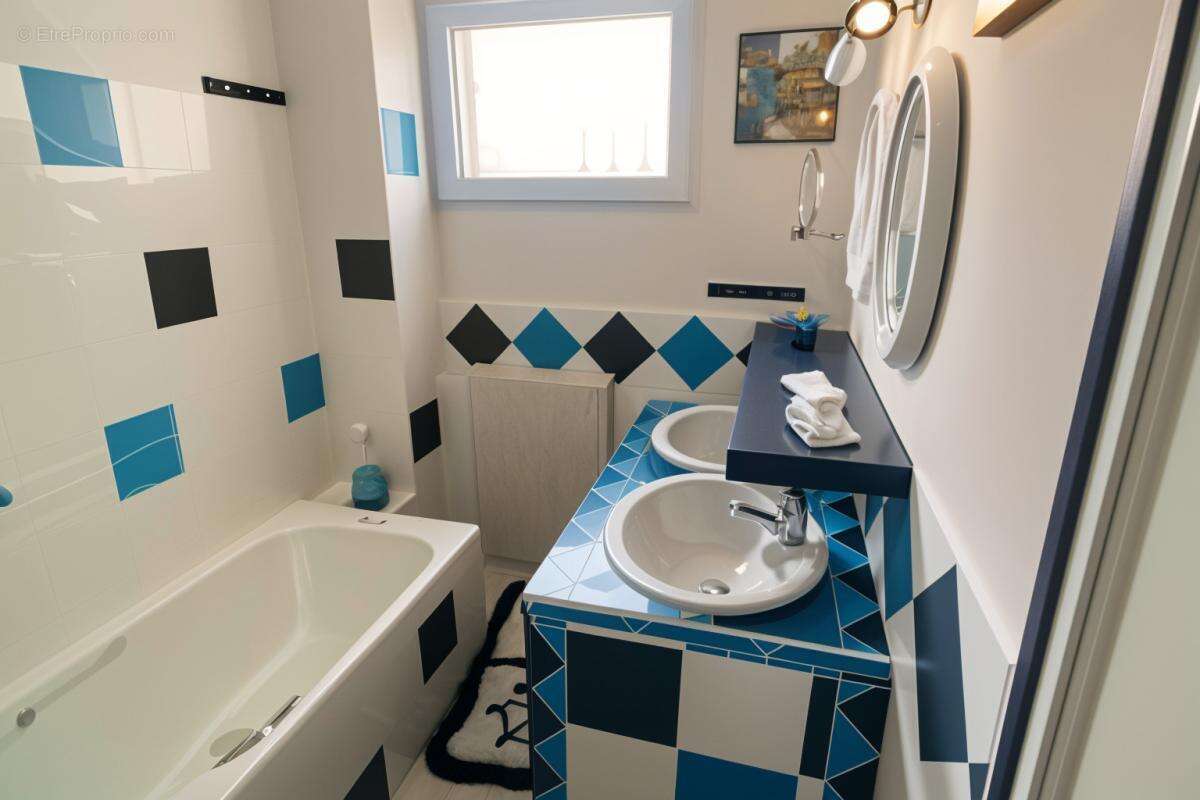 Maison à CHAMPS-SUR-MARNE