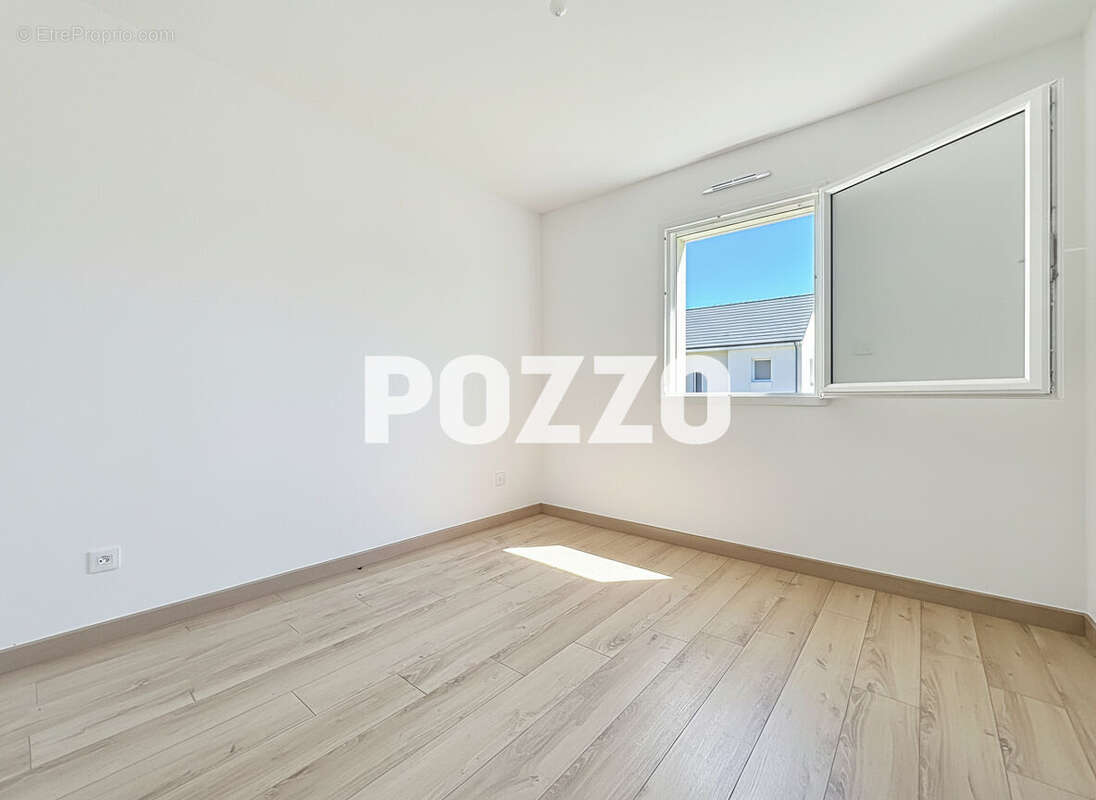Maison Cérences 4 pièce(s) 80 m2 garage jardin - photo 6