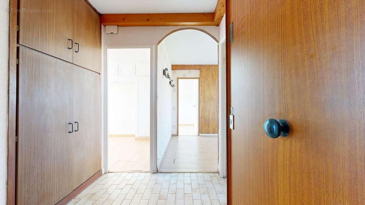 Appartement à SAVIGNY-SUR-ORGE