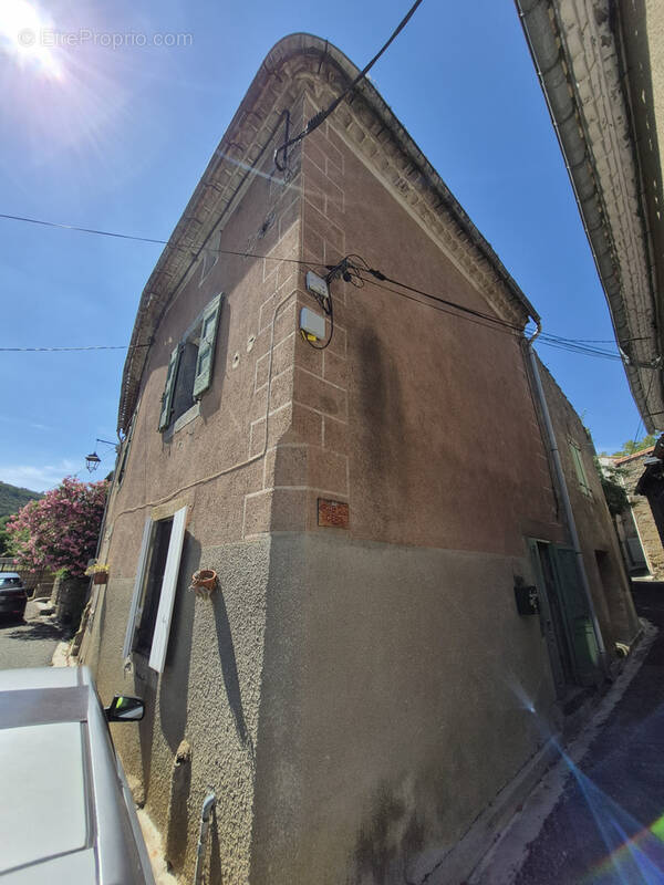 Maison à CAUNETTES-EN-VAL