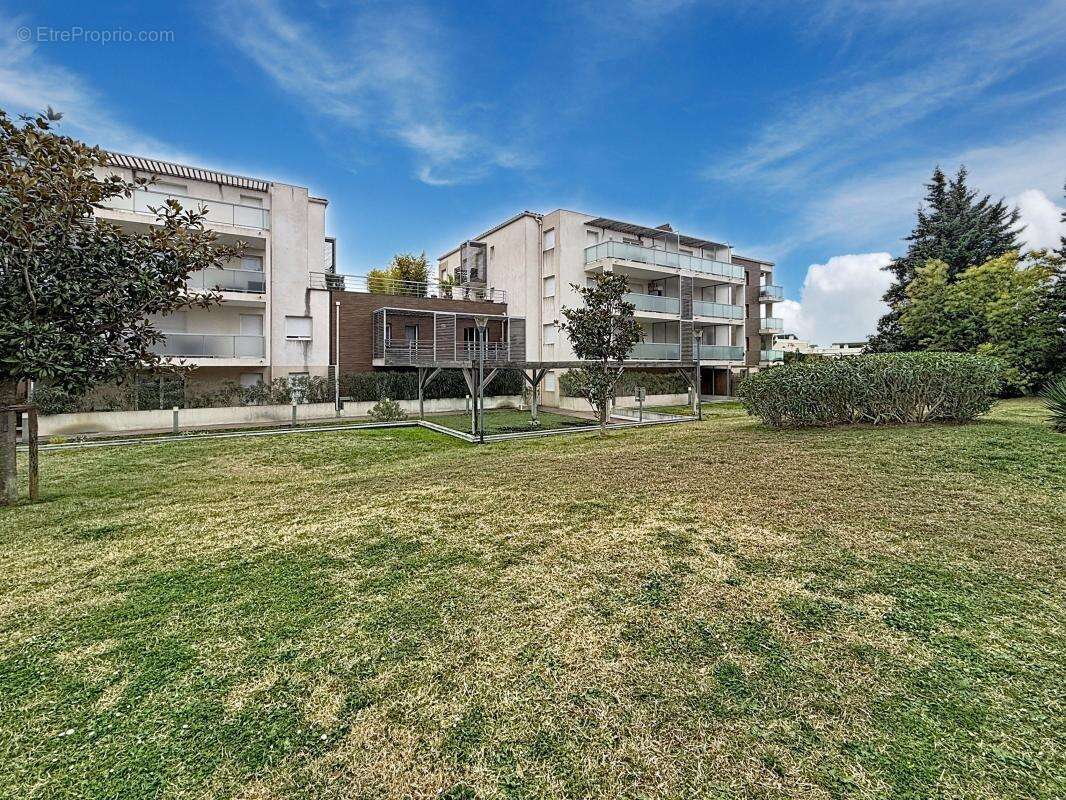 Appartement à LE CANNET