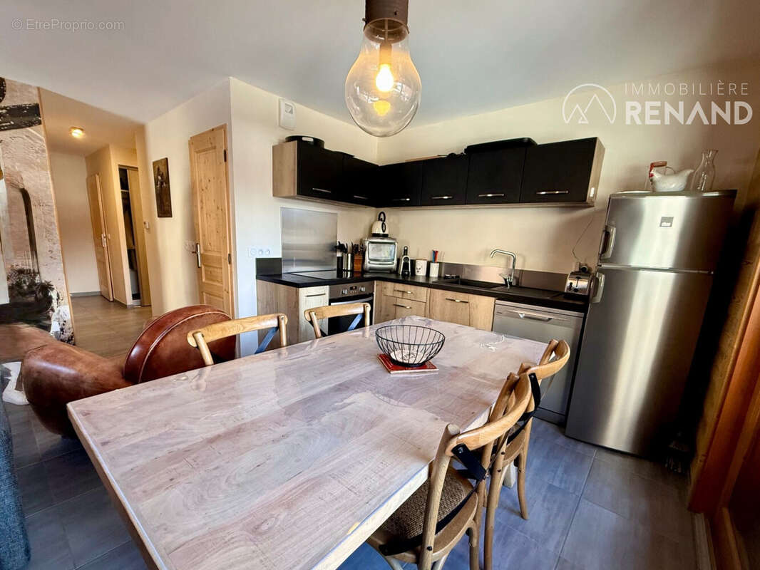 Salle à manger - Appartement à CLUSES