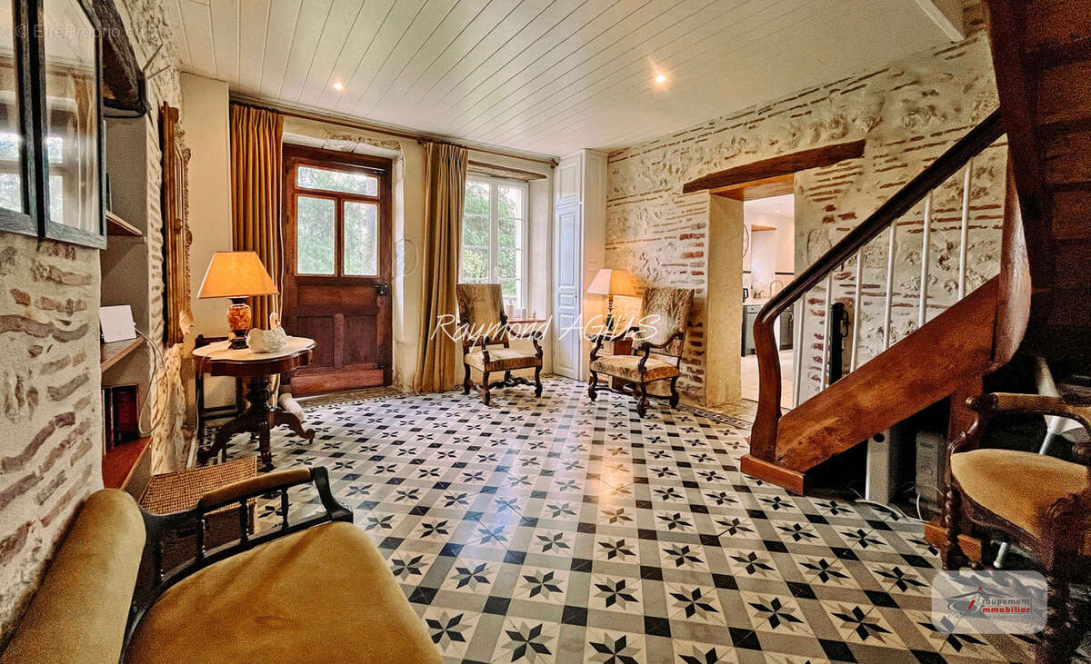 Maison à CASTELMORON-SUR-LOT