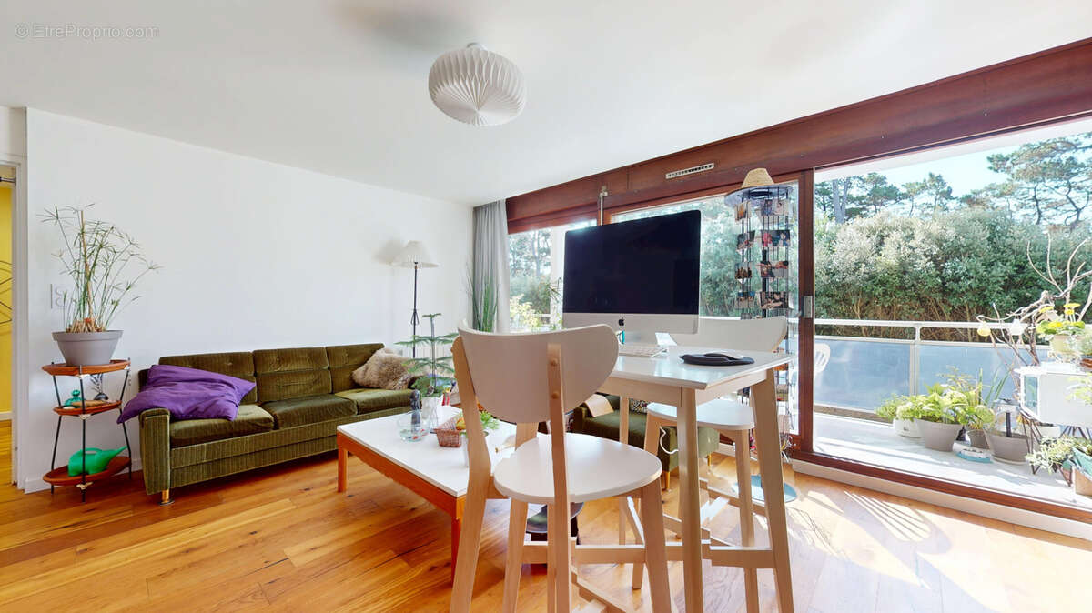 Appartement à SAINT-PHILIBERT