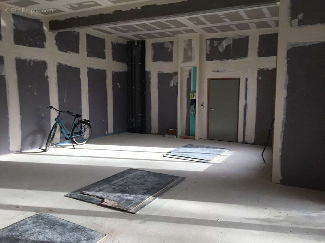 Local commercial 138m² à montreuil - photo 2