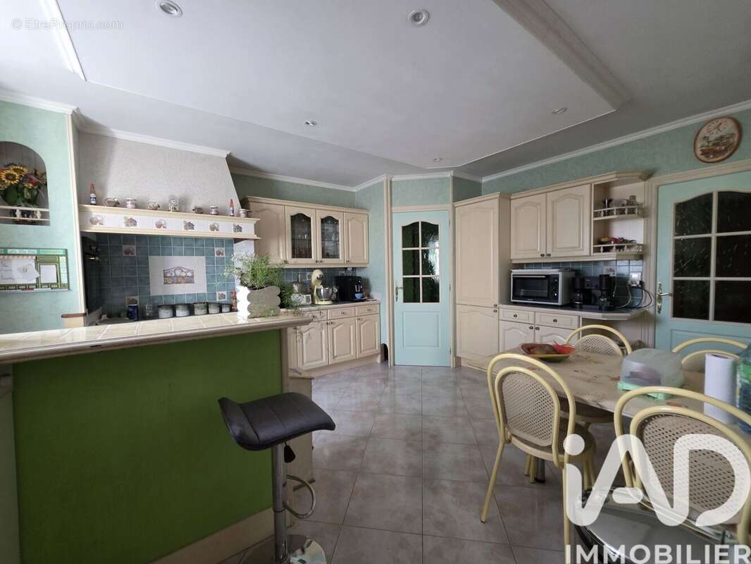 Maison 180 m² à Teigny  - photo 5