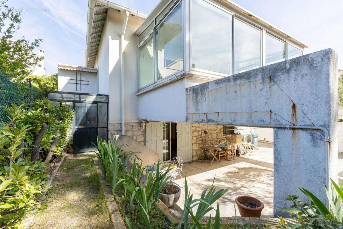 Maison à MARSEILLE-9E