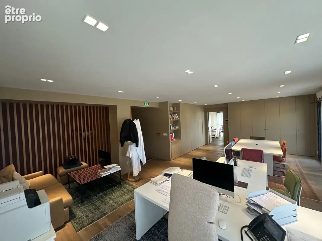 Bureaux 92 m2 à Puget sur Argens - photo 2