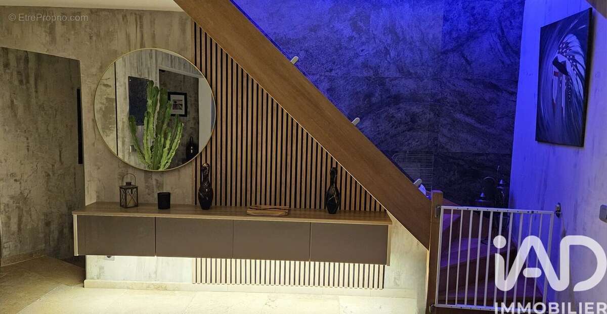 Photo 2 - Maison à VILLENEUVE