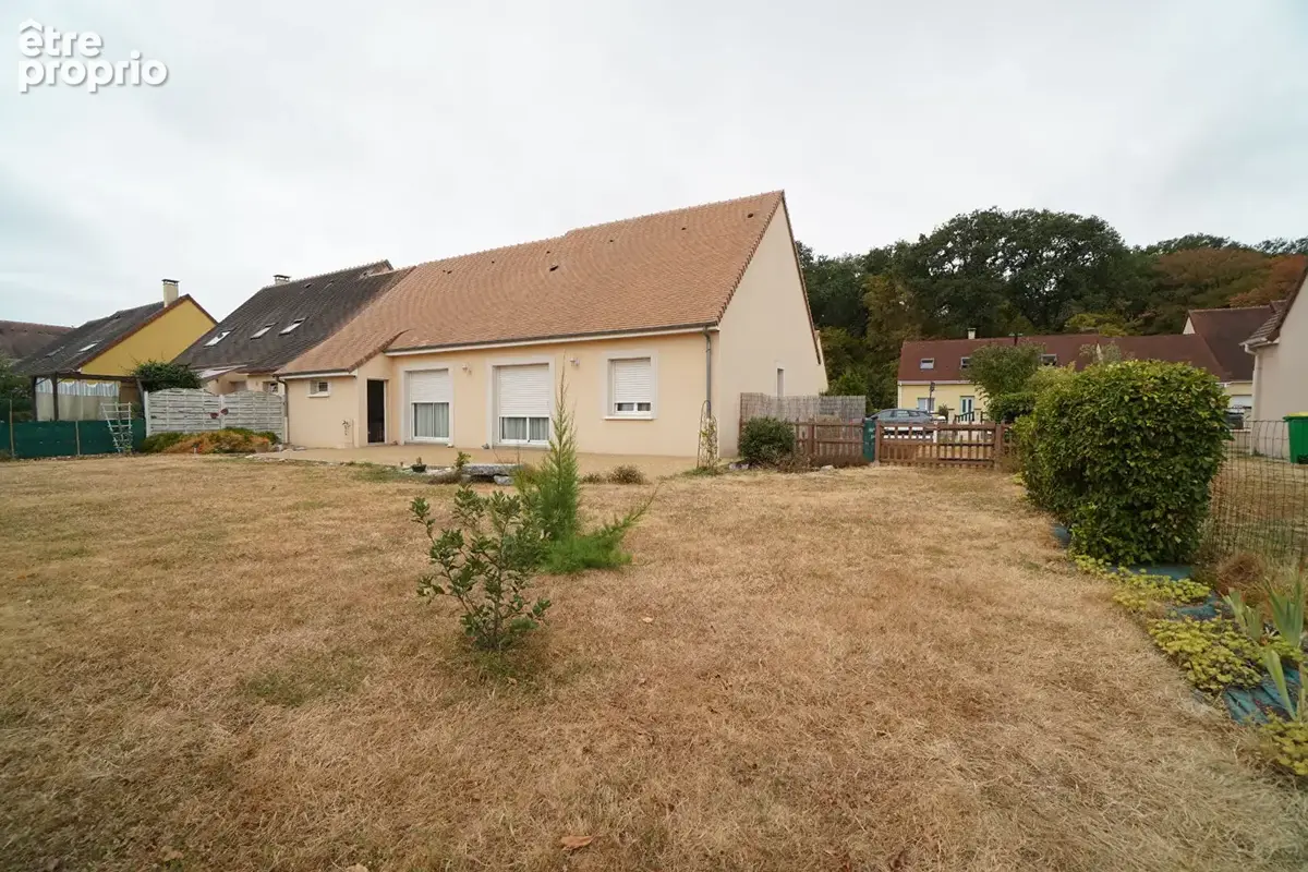 Maison Allonnes 4 pièce(s) 100 m2 - photo 8