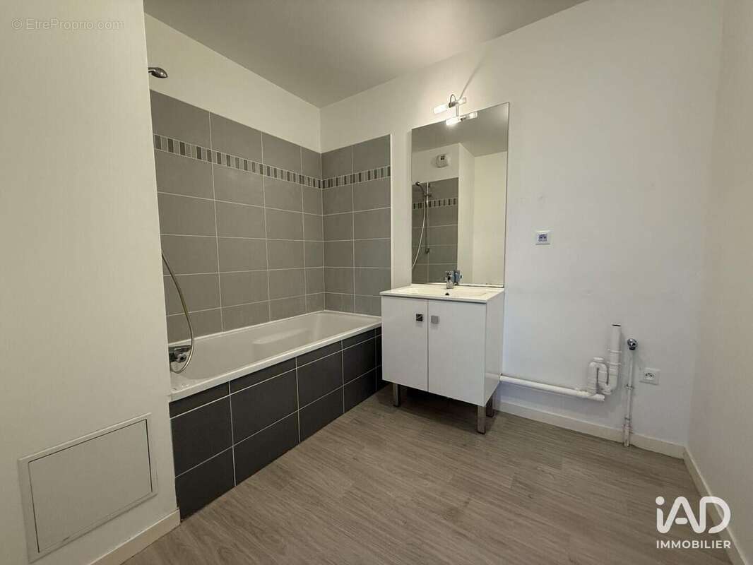 Photo 3 - Appartement à BEZANNES
