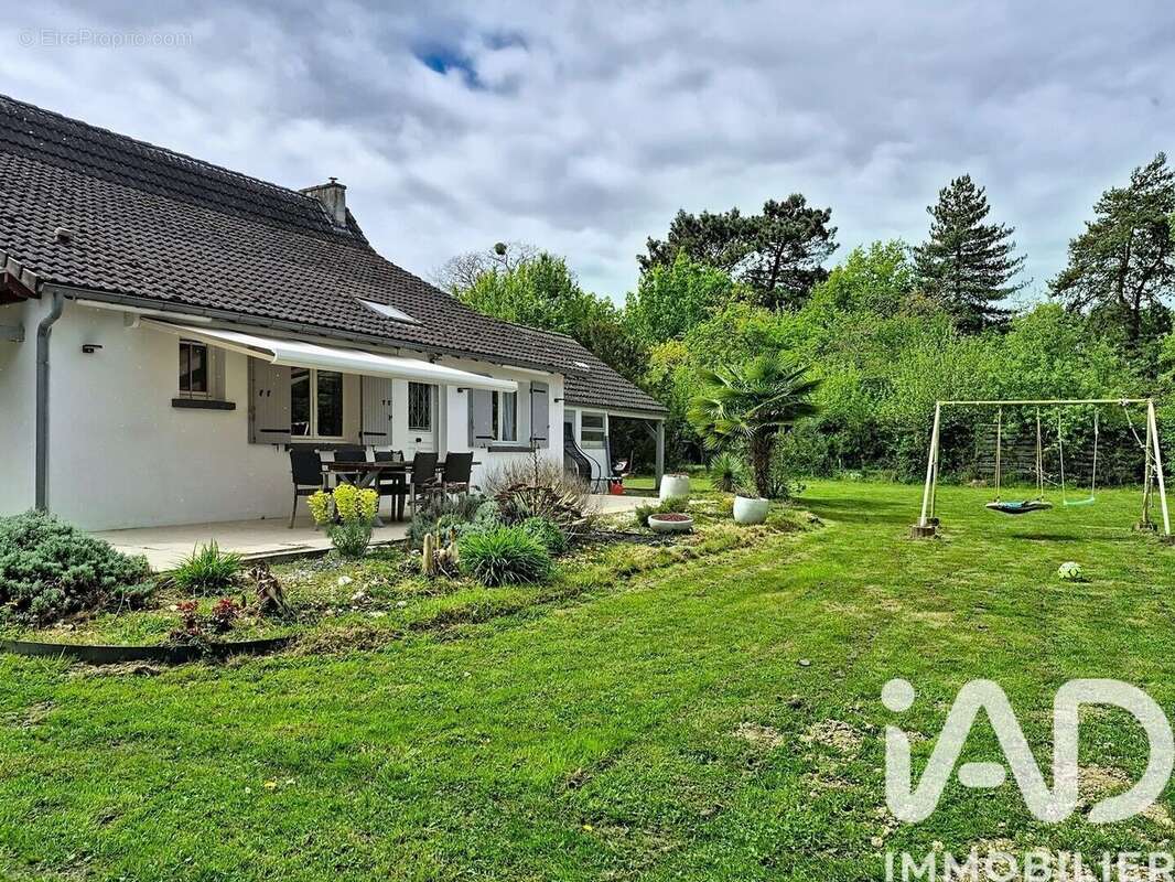 Photo 1 - Maison à MONTEREAU
