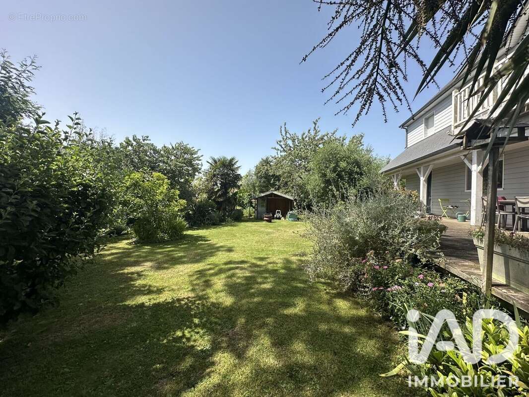 Photo 6 - Maison à JULLOUVILLE