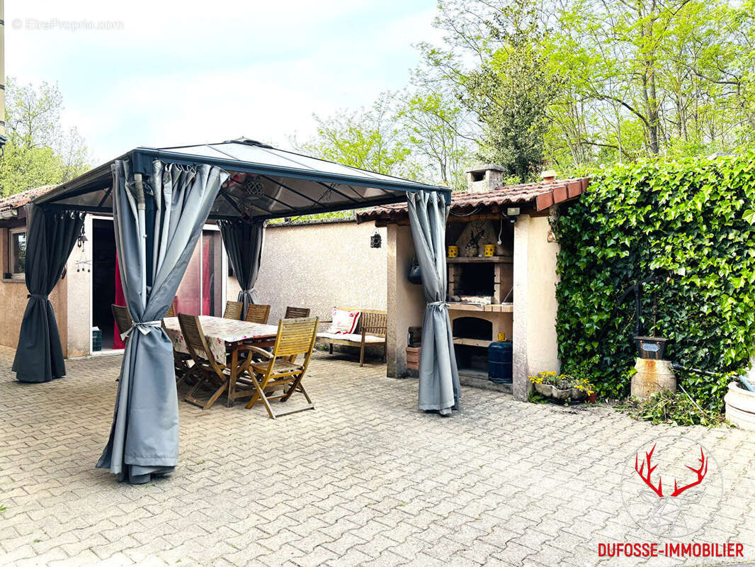 Maison à ARTAS