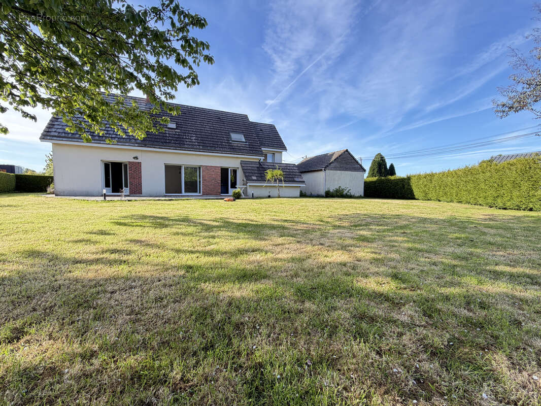 Maison à PREAUX