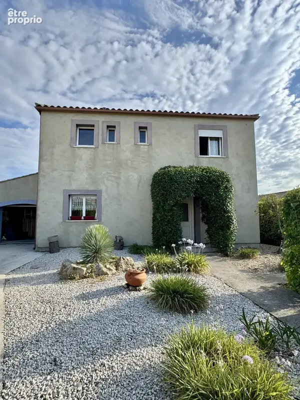 Maison 165 m² à Saint-Pargoire  - photo 2