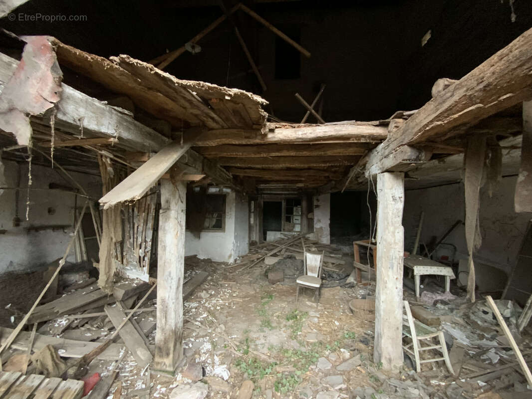 Appartement à LUXEUIL-LES-BAINS