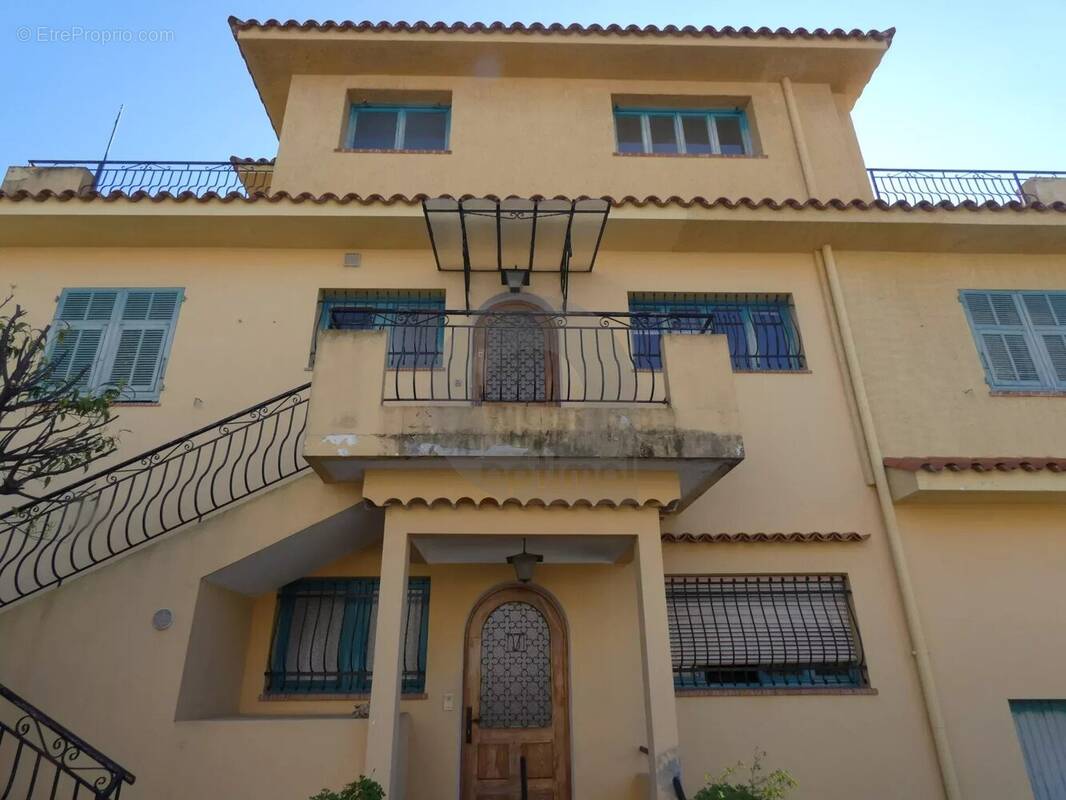Maison à ROQUEBRUNE-CAP-MARTIN