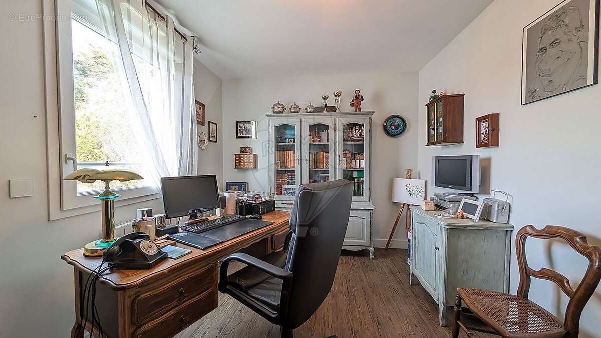 Maison à LES MATHES