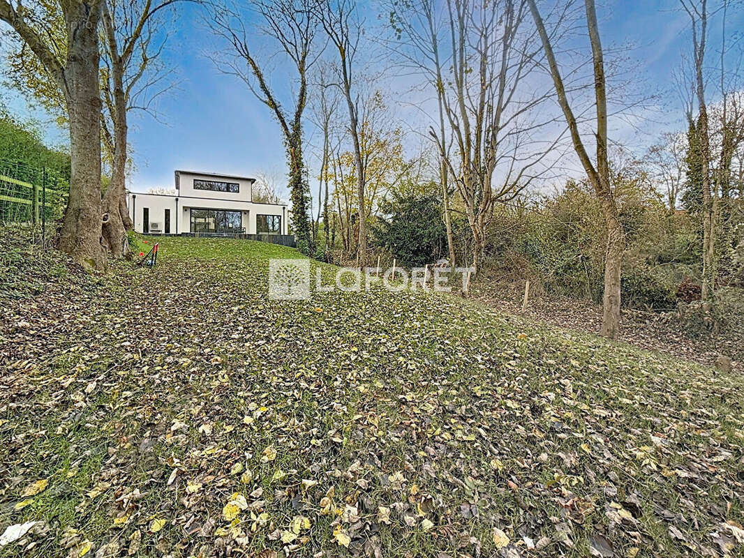 Maison à BIEVILLE-BEUVILLE