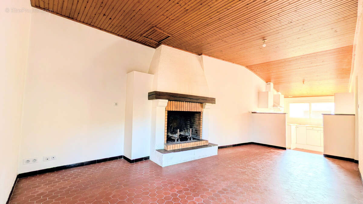 Maison aux multiples possibilités - photo 9