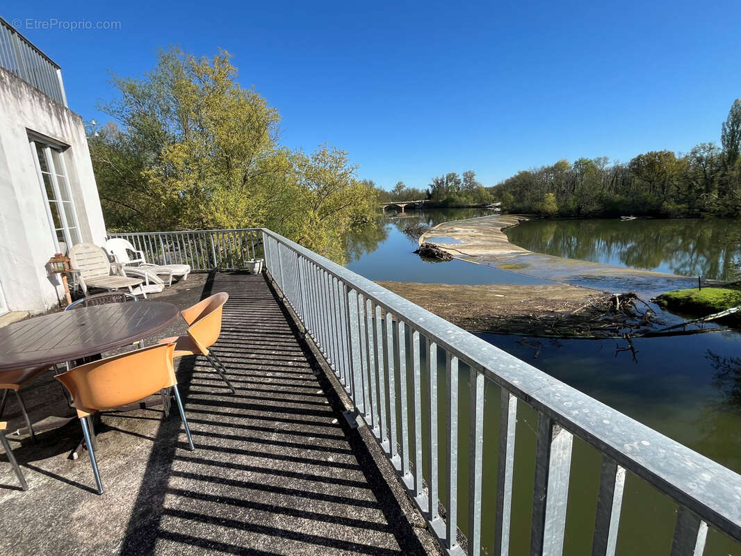 Appartement à CUISERY