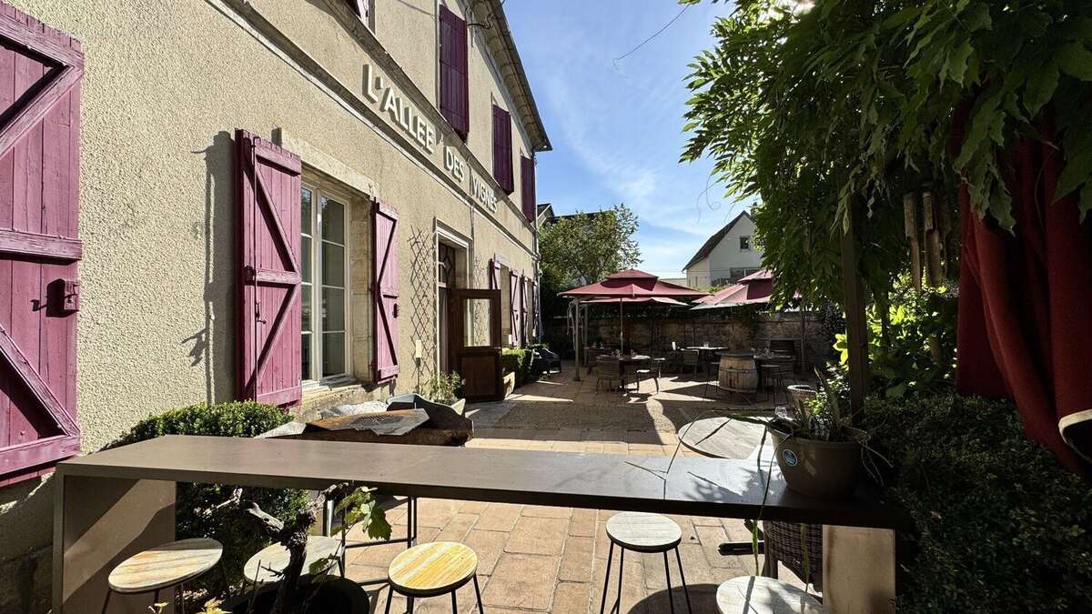 Ancien presbytère - 310m2 hab. potentiellement - photo 3