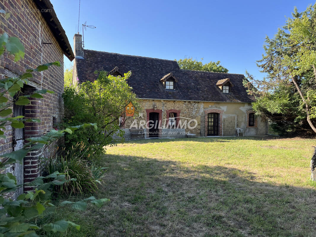 Maison à VIBRAYE