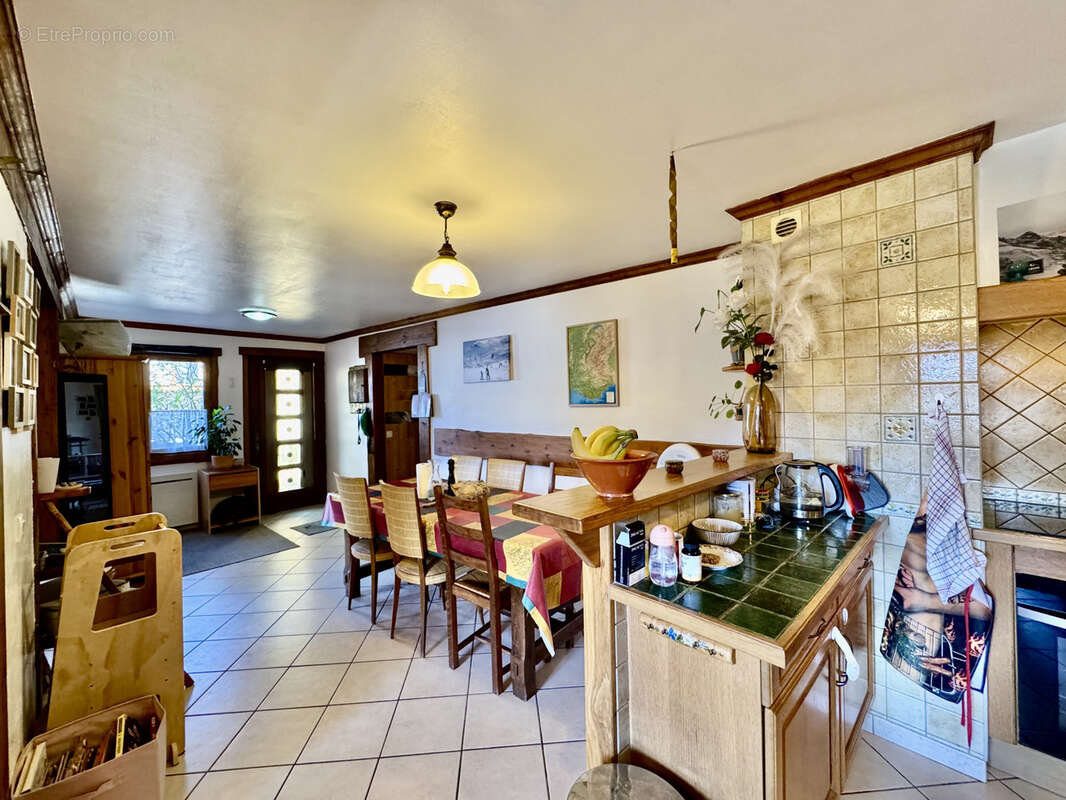 Maison à SAINT-MARTIN-DE-BELLEVILLE