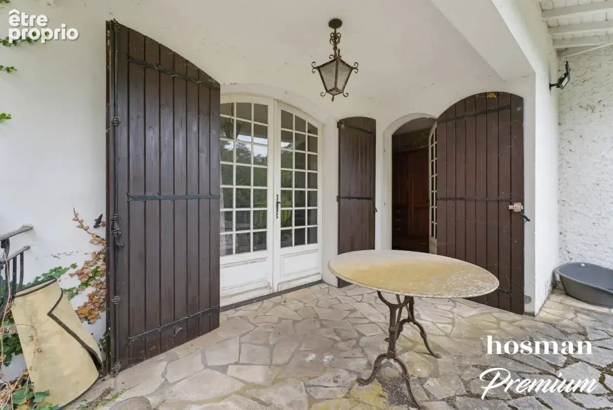 Superbe maison 12 pièces de 285 m² avec grand jardin de 1300 m2 - Avenue De Saige, Pessac - photo 17