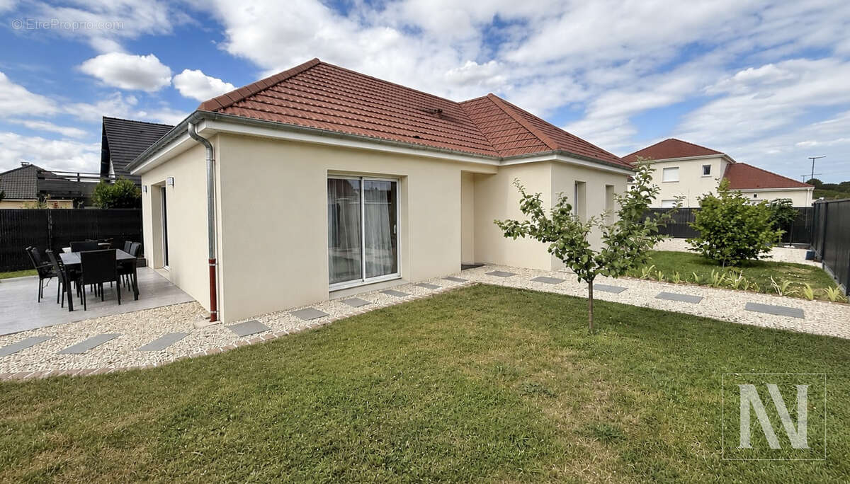 Belle maison neuve sur  la commune de Verrières - photo 13