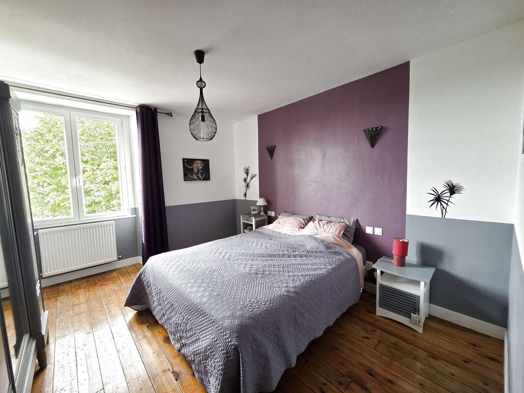 Maison à TRIAC-LAUTRAIT