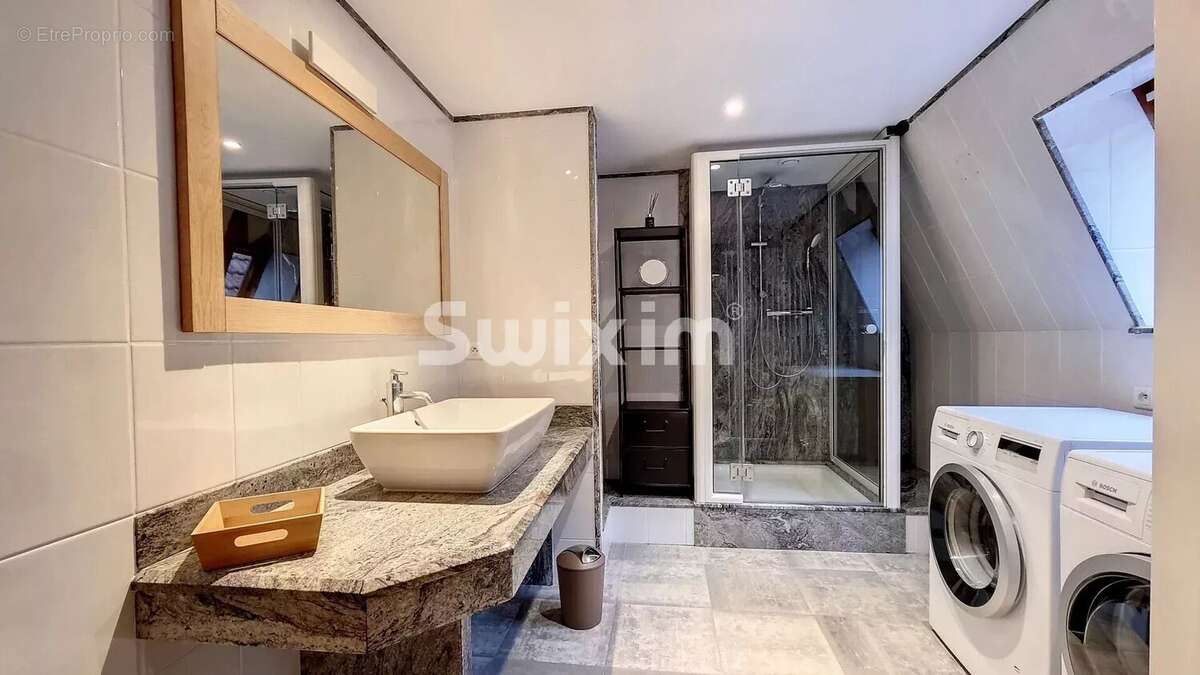 Appartement à ZELLENBERG