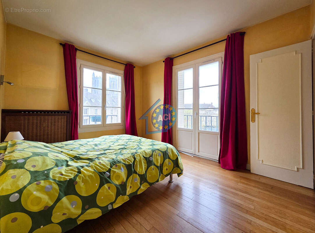 Appartement à MANTES-LA-JOLIE