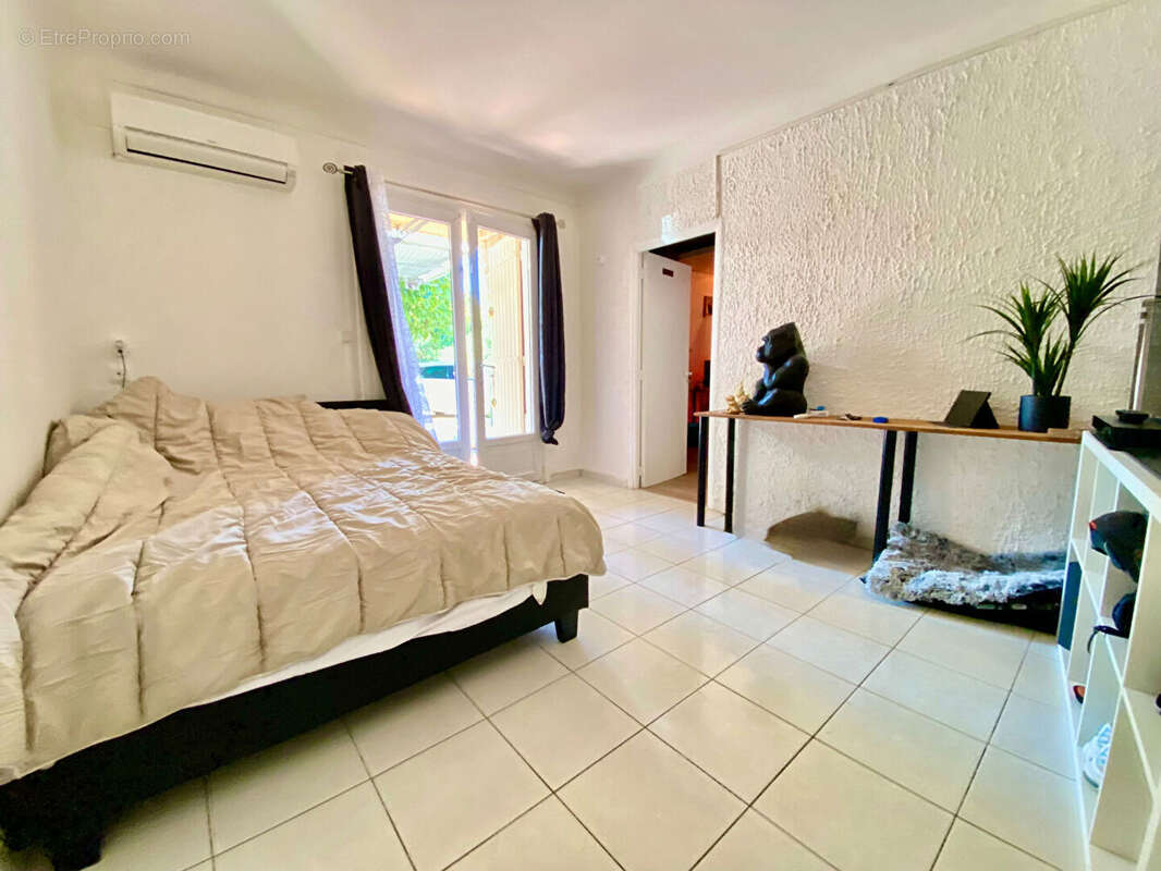 Maison à BEDARRIDES