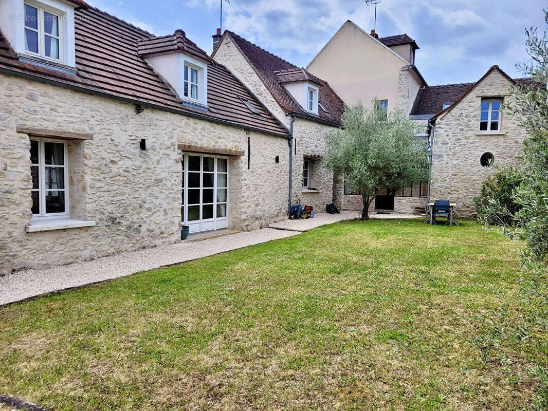 Maison à SENLIS