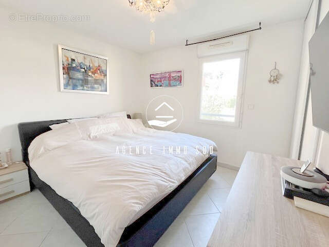 Appartement à SAINT-LAURENT-DU-VAR